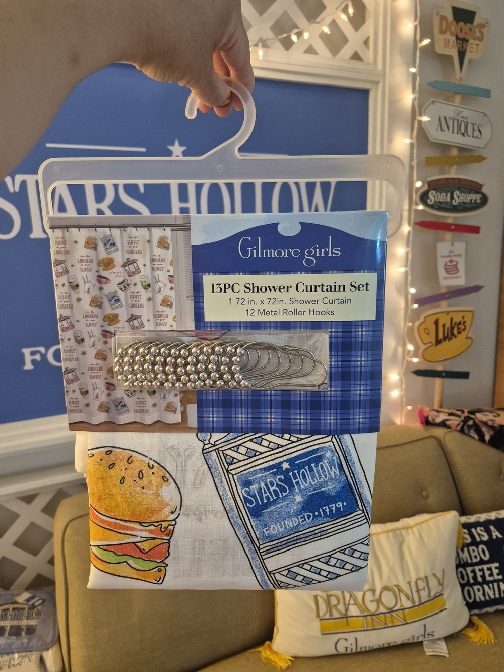 Gilmore Girls Shower Curtain 13pcs